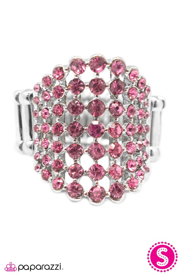 Paparazzi ♥ Mamas Gonna Buy You A Diamond Ring - Pink ♥ Ring