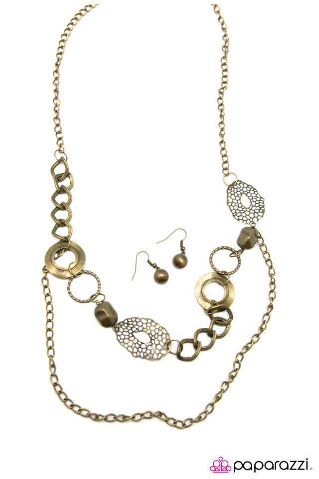 Paparazzi ♥ UnDISCovered - Brass ♥ Necklace