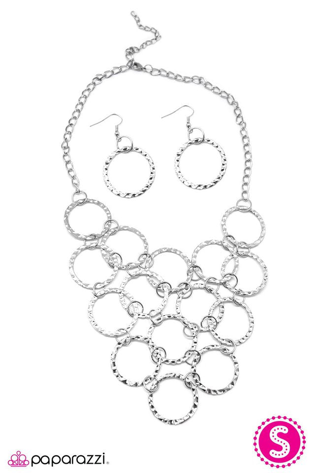 Paparazzi ♥ Dont RING Me Down - Silver ♥ Necklace