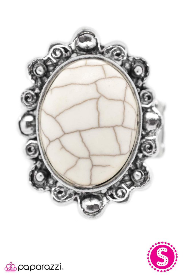 Paparazzi ♥ Solar Power - White ♥ Ring