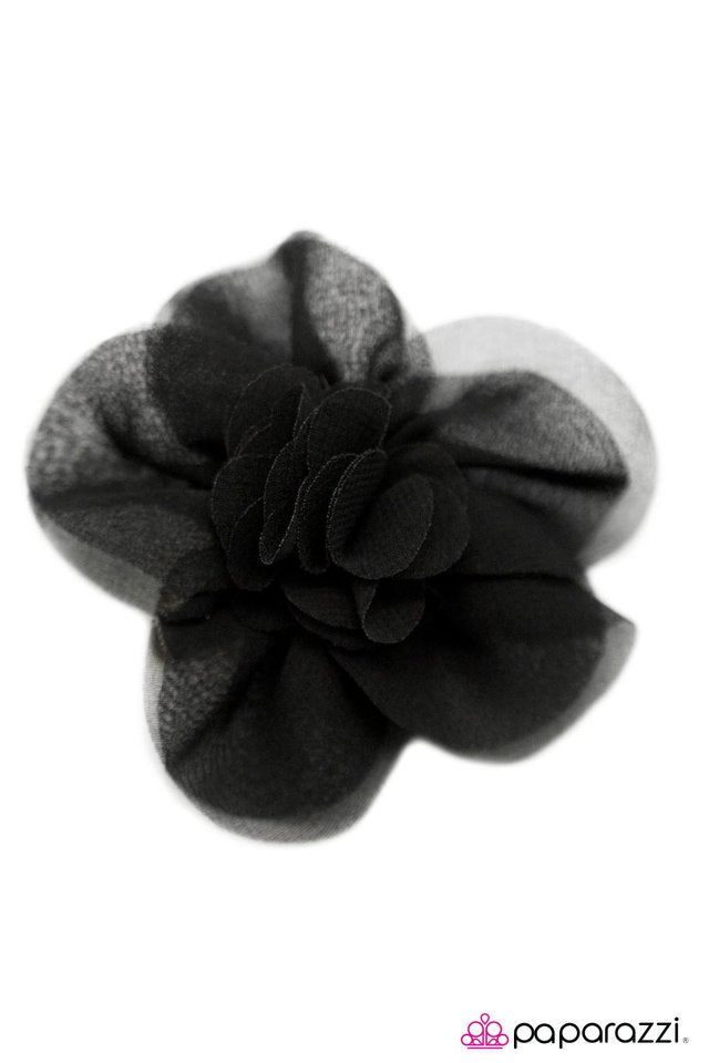 Paparazzi ♥ Bookworm - Black ♥ Hair Clip