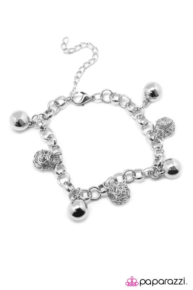 Paparazzi ♥ Rime of the Ancient Mariner - Silver ♥ Bracelet