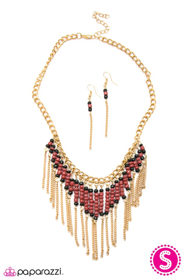 Paparazzi ♥ Queen Of the Desert - Multi ♥ Necklace
