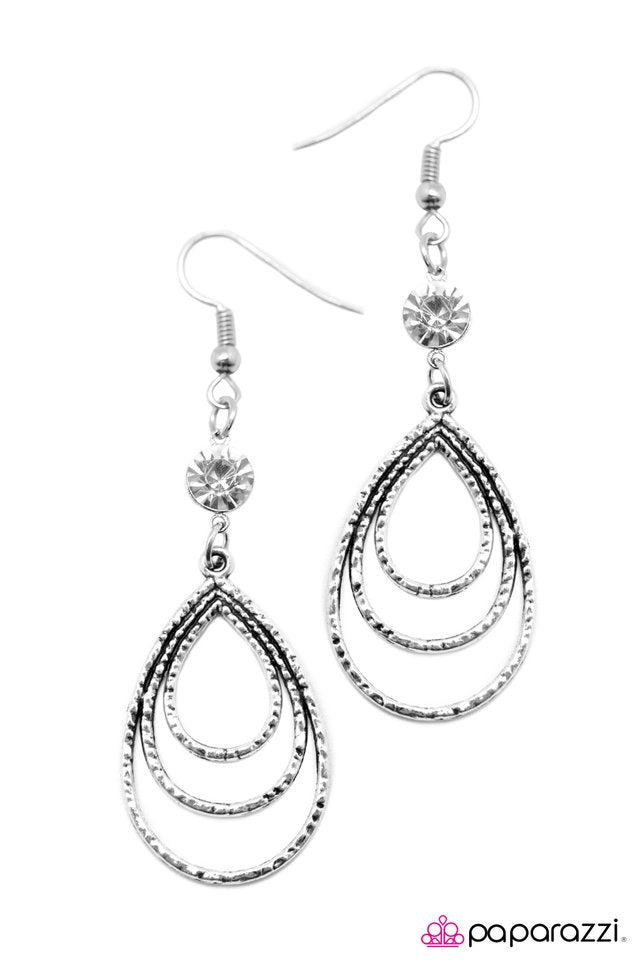 Paparazzi ♥ Dinner Party - White ♥ Earrings