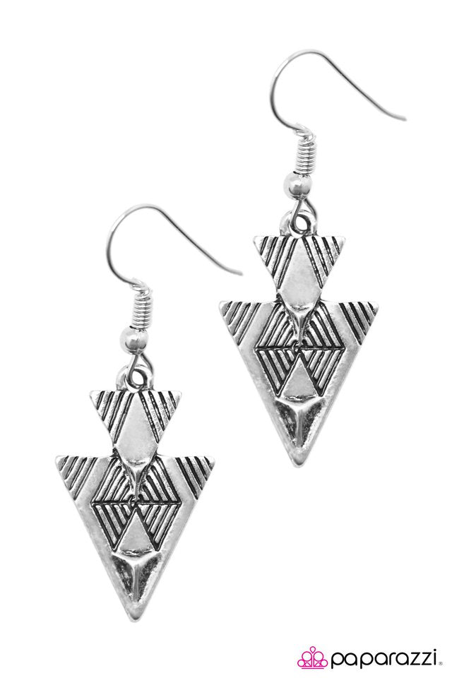 Paparazzi ♥ Thats The SPEAR-it! - Silver ♥ Earrings