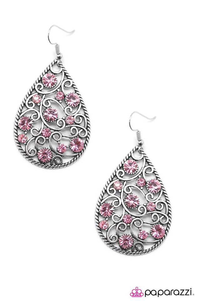 Paparazzi ♥ DEW The Right Thing - Pink ♥ Earrings