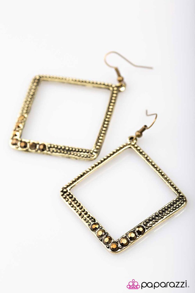 Paparazzi ♥ Eat My GLITTER Dust - Brass ♥ Earrings