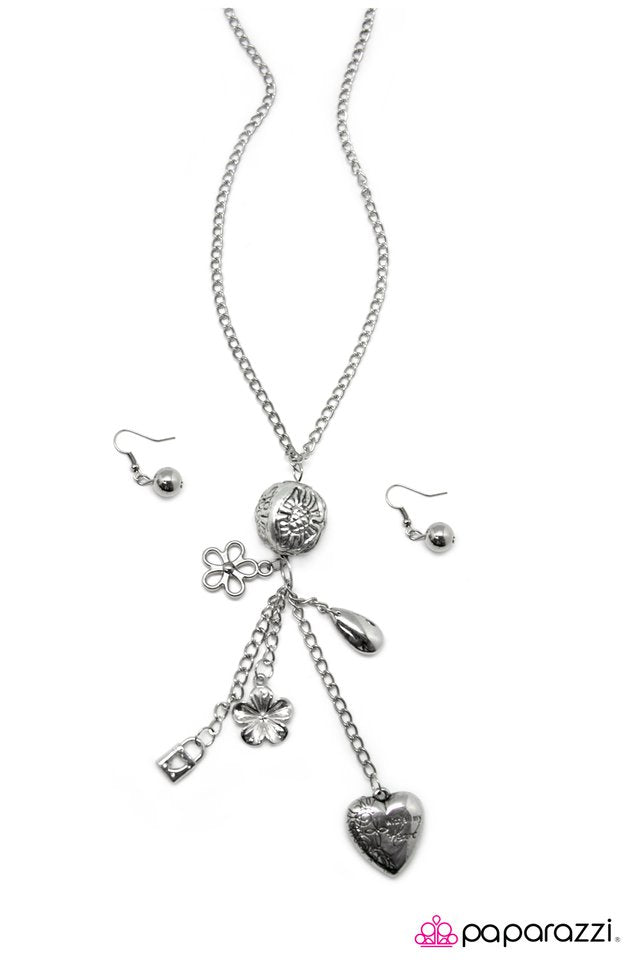 Paparazzi ♥ Love, Love Me Do - Silver ♥ Necklace