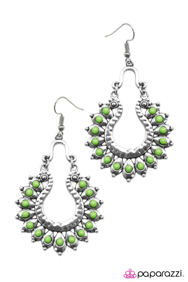 Paparazzi ♥ The Old West - Green ♥ Earrings