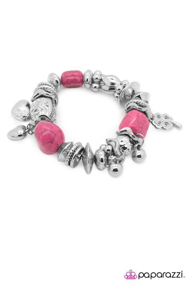 Paparazzi ♥ Extending An Invite - Pink ♥ Bracelet