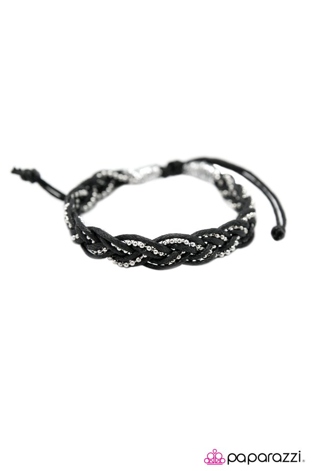Paparazzi ♥ Tongue Tied - Black ♥ Bracelet