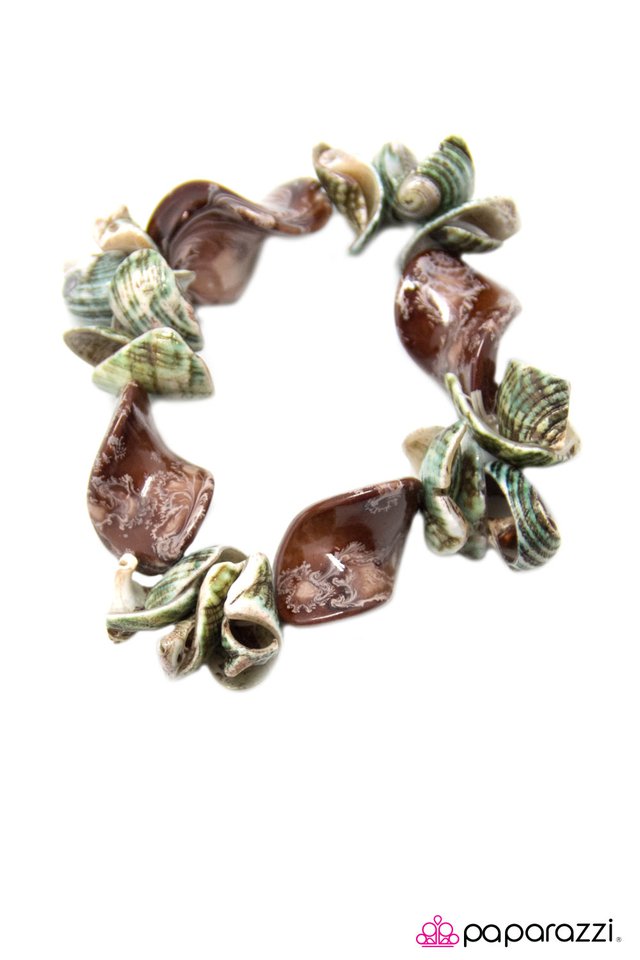 Paparazzi ♥ This Side of Paradise - Brown ♥ Bracelet