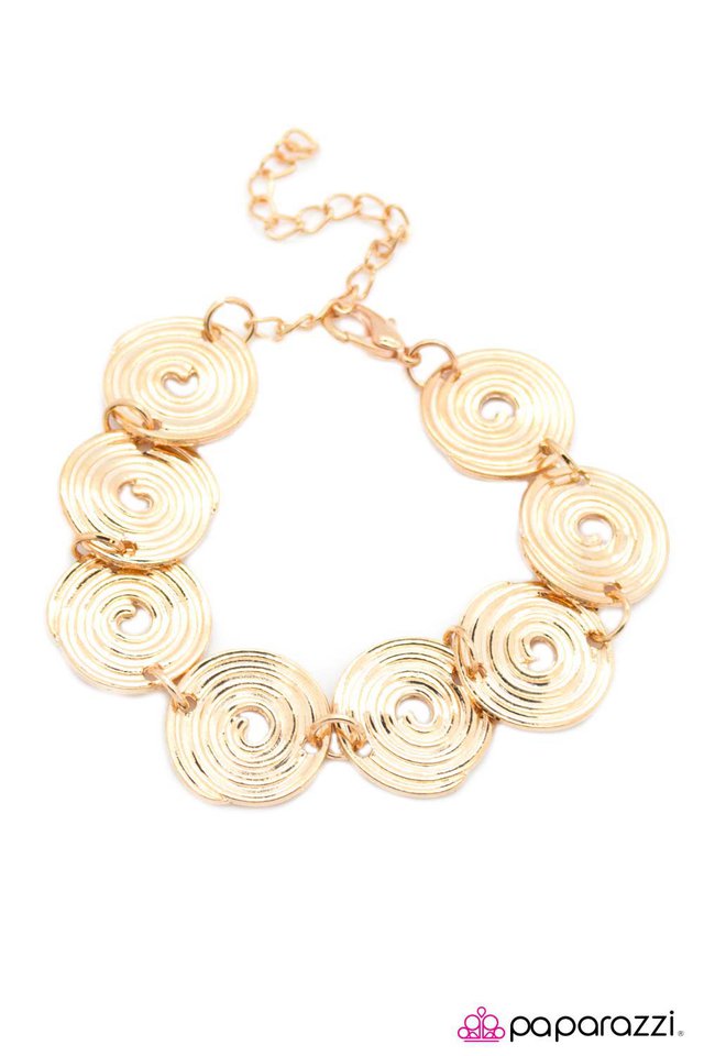 Paparazzi ♥ The DISCovery Of A Lifetime - Gold ♥ Bracelet