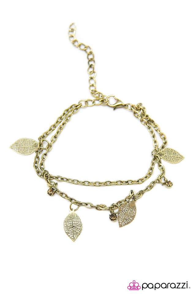 Paparazzi ♥ You Better BeLEAF It - Brass ♥ Bracelet