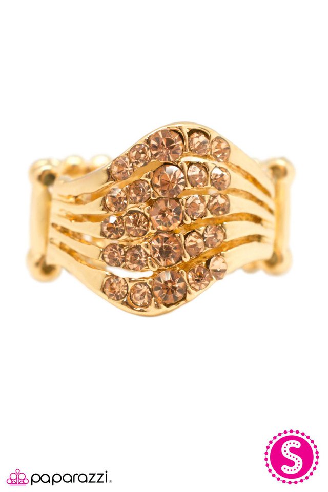 Paparazzi ♥ GLOW Away! - Gold ♥ Ring