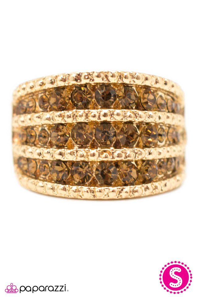 Paparazzi ♥ Million Dollar Baby - Gold ♥ Ring