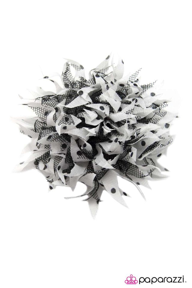 Paparazzi ♥ Overboard - White ♥ Hair Clip