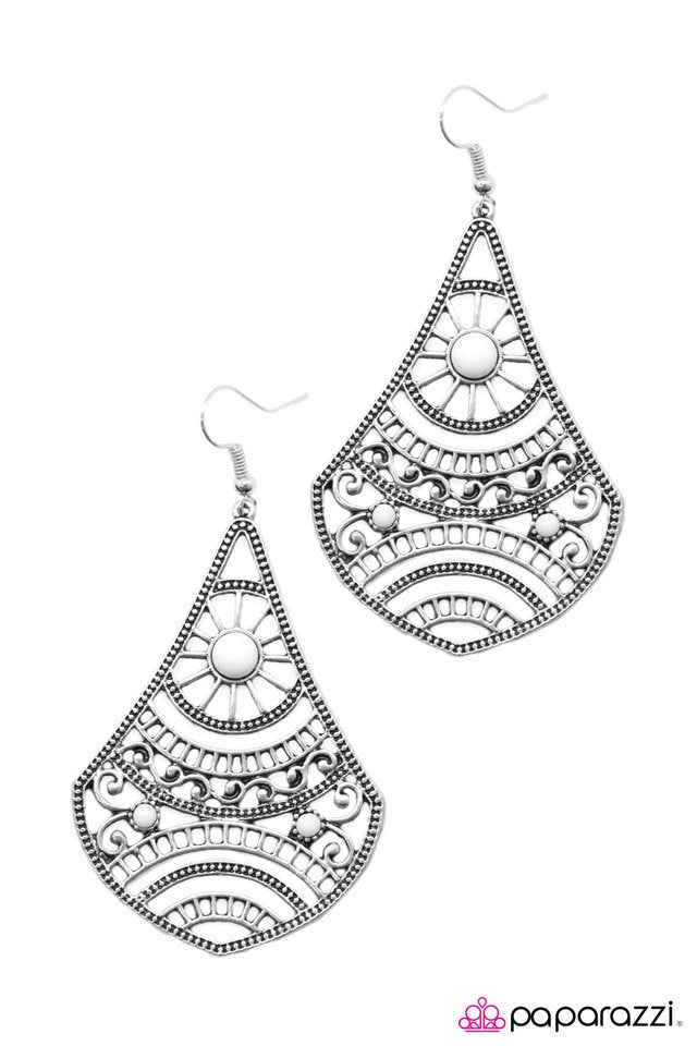 Paparazzi ♥ Corolla Sunrise - White ♥ Earrings