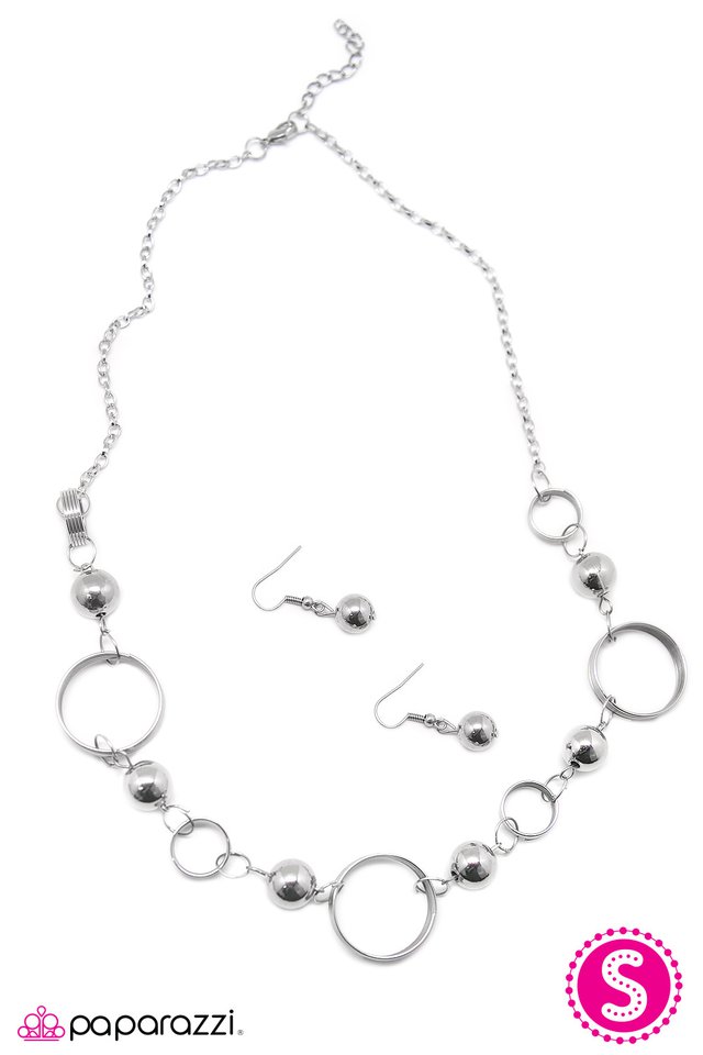 Paparazzi ♥ By Comparison - Silver ♥ Necklace