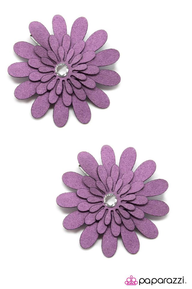 Paparazzi ♥ Petal Pusher - Purple ♥ Hair Clip