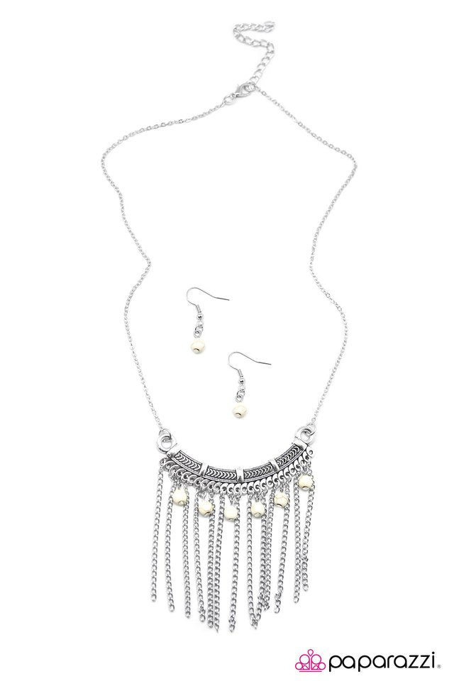 Paparazzi ♥ Salsa Dancer - White ♥ Necklace