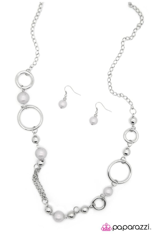 Paparazzi ♥ Serendipitous - White ♥ Necklace