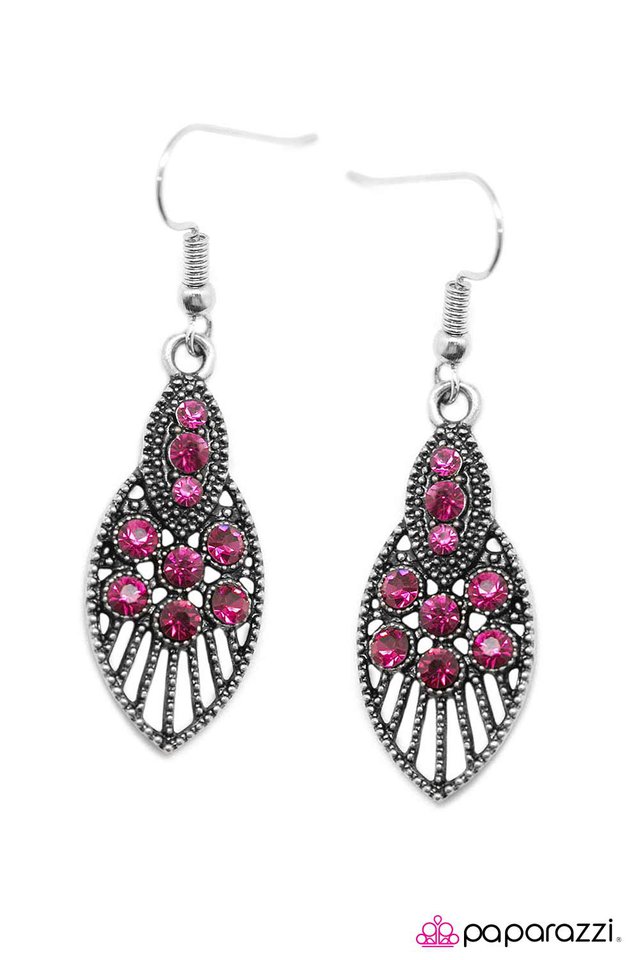 Paparazzi ♥ Prima Ballerina - Pink ♥ Earrings