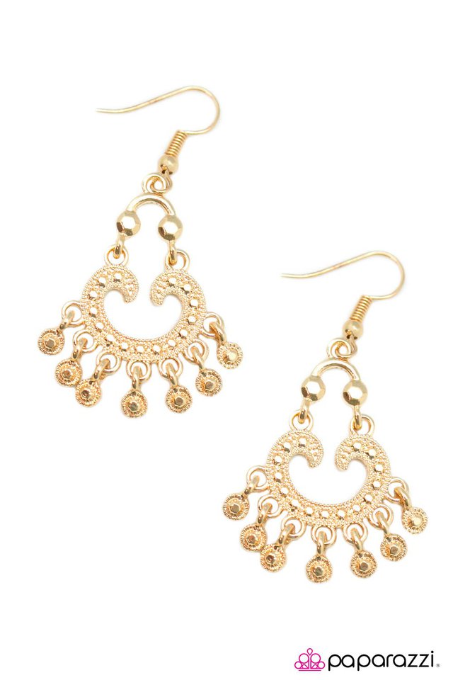 Paparazzi ♥ I Will Grant You Three Wishes - Gold ♥ Earrings