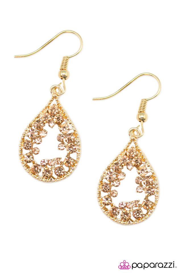Paparazzi ♥ The Princess Diaries - Gold ♥ Earrings