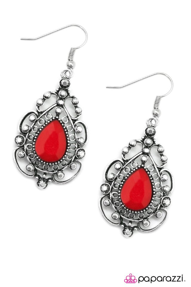 Paparazzi ♥ The Heir - Red ♥ Earrings
