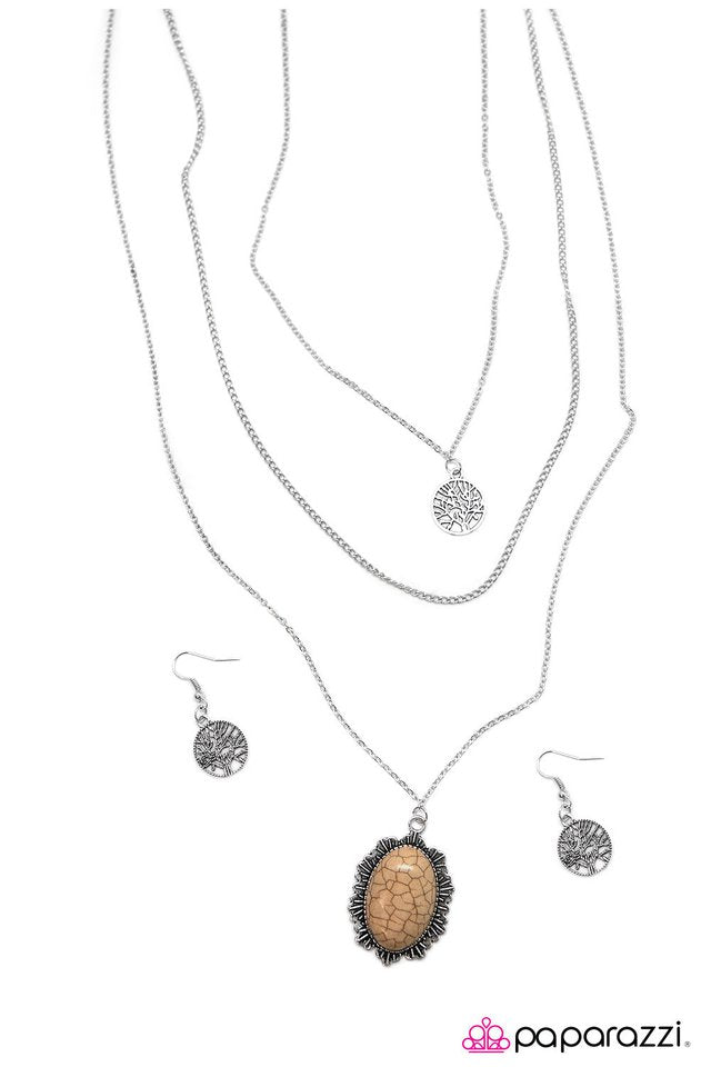 Paparazzi ♥ We Have Chemis-TREE - Brown ♥ Necklace