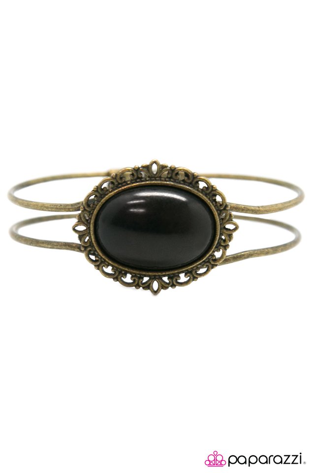 Paparazzi ♥ The Grand View - Black ♥ Bracelet
