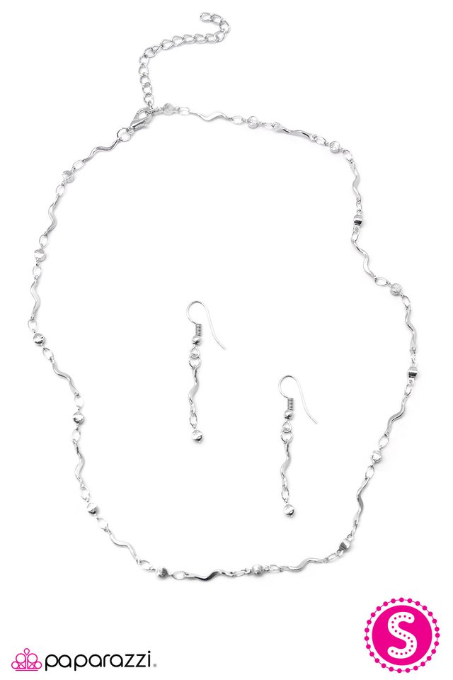 Paparazzi ♥ We Built This City - Silver ♥ Necklace