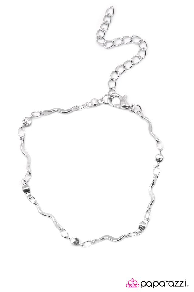 Paparazzi ♥ City Sightseeing - Silver ♥ Bracelet