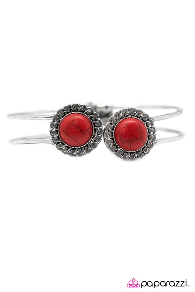 Paparazzi ♥ Living In The Stone Age - Red ♥ Bracelet