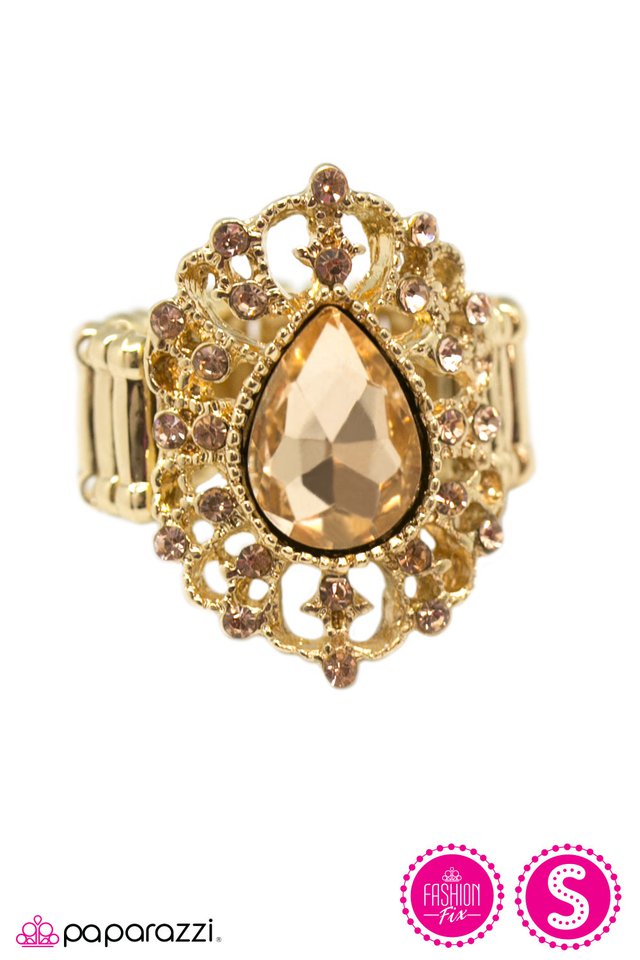 Paparazzi ♥ Jewel City - Gold ♥ Ring