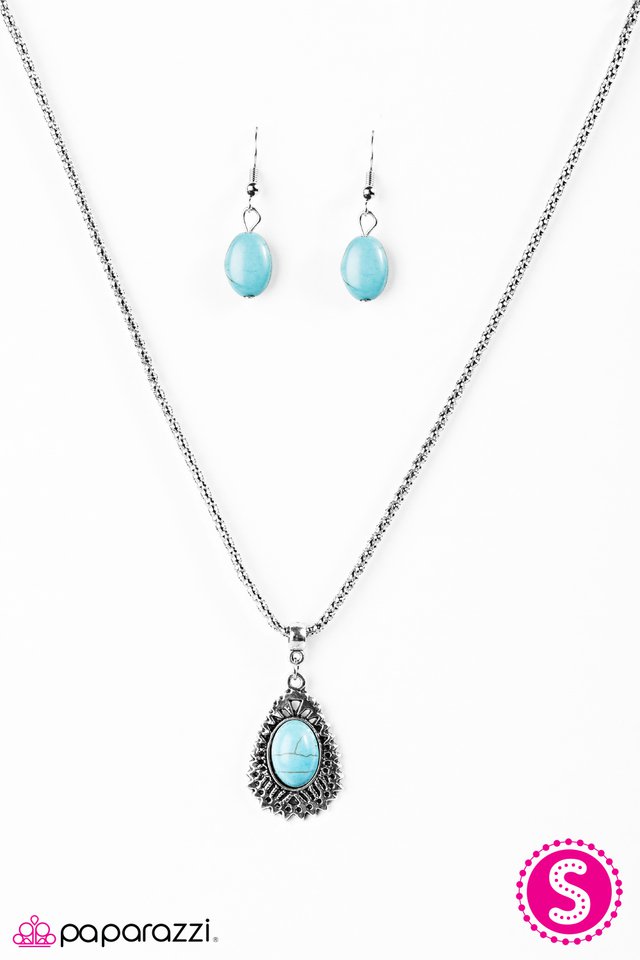 Paparazzi ♥ Tribal Enchantment - Blue ♥ Necklace