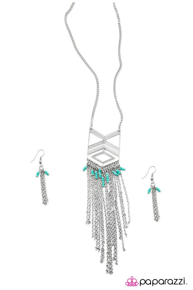 Paparazzi ♥ California Dreaming - Blue ♥ Necklace