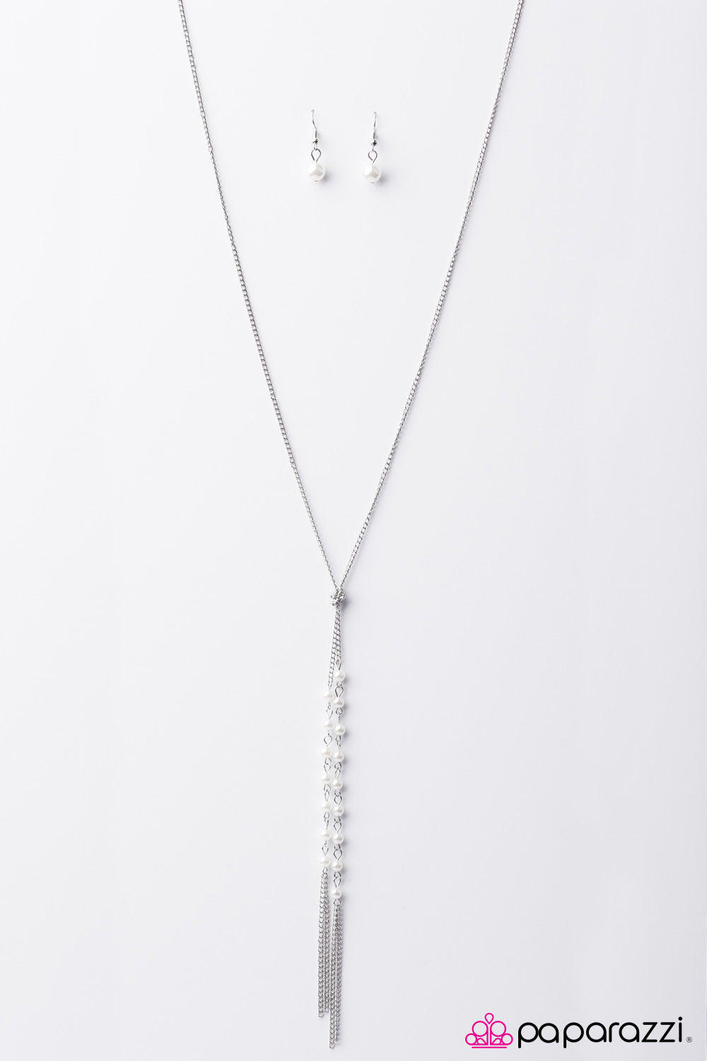 Paparazzi ♥ Subtle Hints - White ♥ Necklace