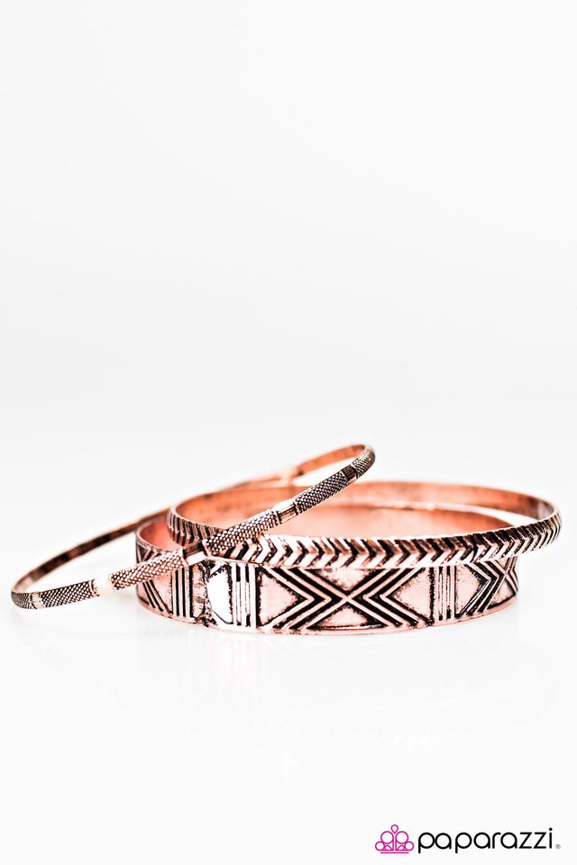 Paparazzi ♥ Galapagos Island - Copper ♥ Bracelet