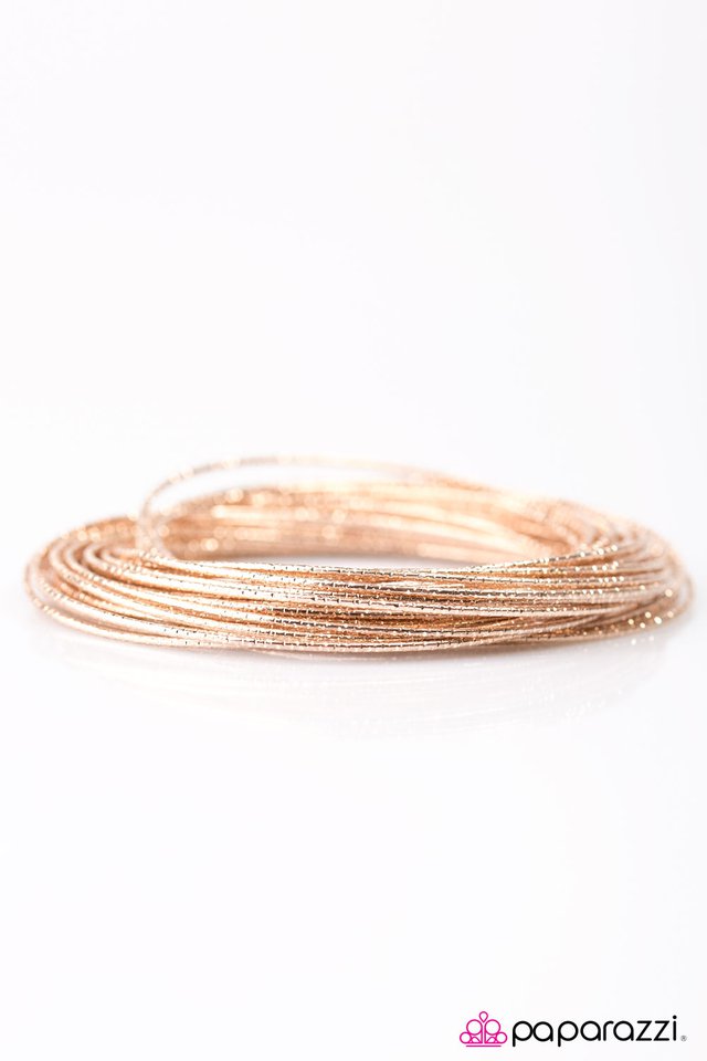 Paparazzi ♥ I Sweat Glitter - Gold ♥ Bracelet