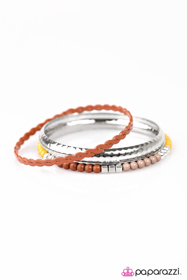 Paparazzi ♥ Desert Trek - Multi ♥ Bracelet