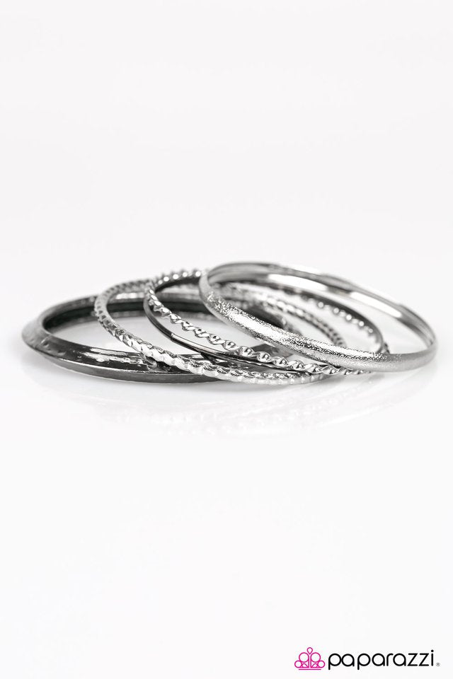 Paparazzi ♥ Bang Bang! - Silver ♥ Bracelet