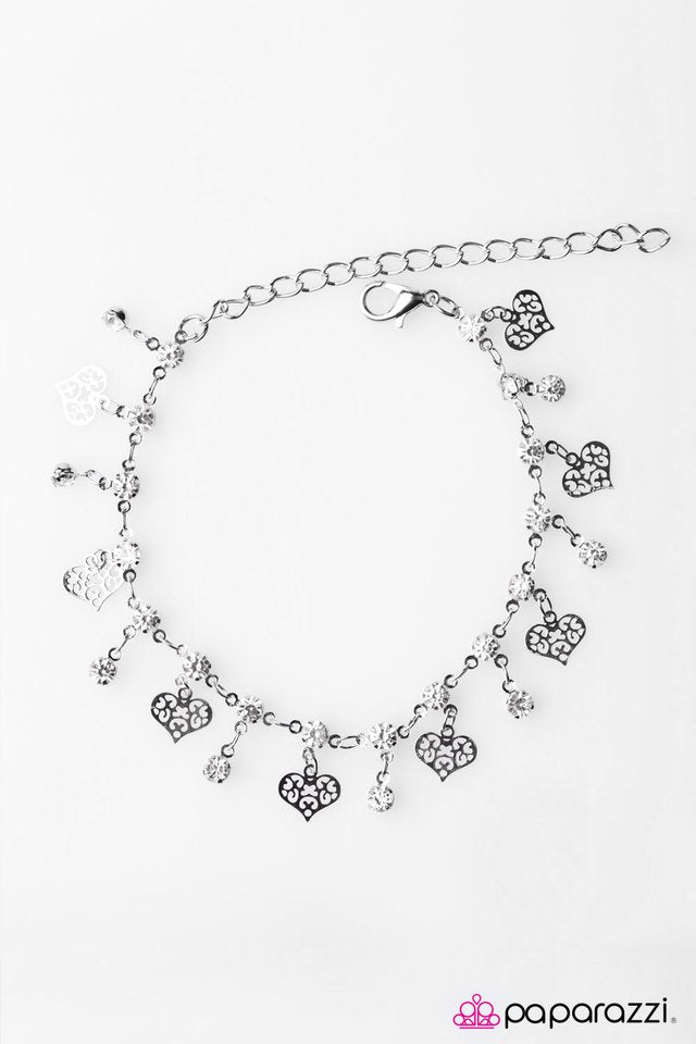 Paparazzi ♥ If My Heart Had Windows - White ♥ Bracelet