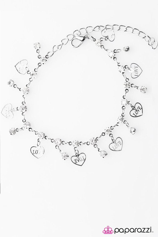 Paparazzi ♥ Valentine Wishes - White ♥ Bracelet