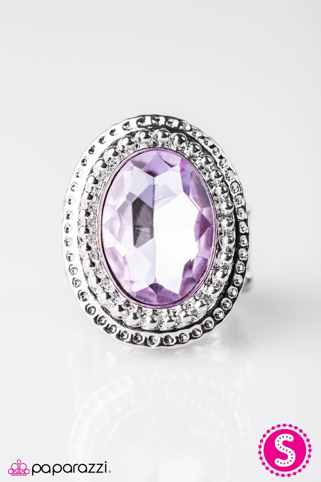 Paparazzi ♥ Show Me The Money - Purple ♥ Ring