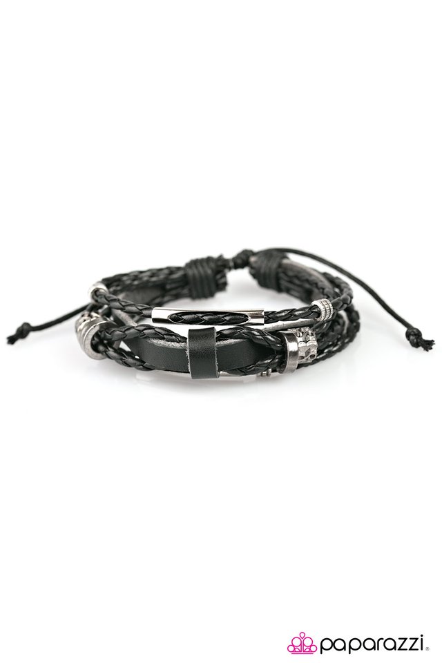 Paparazzi ♥ Rough Rider - Black ♥ Bracelet