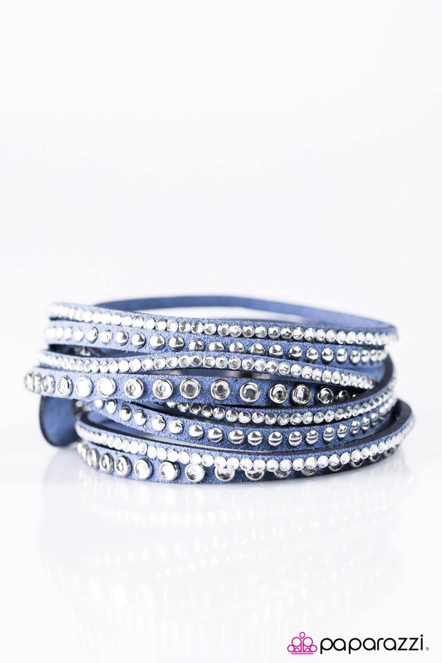 Paparazzi ♥ Cant Touch This - Blue ♥ Bracelet