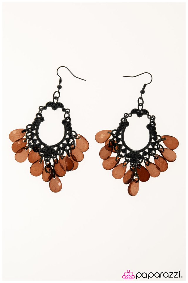Paparazzi ♥ Drop It! - Brown ♥ Earrings