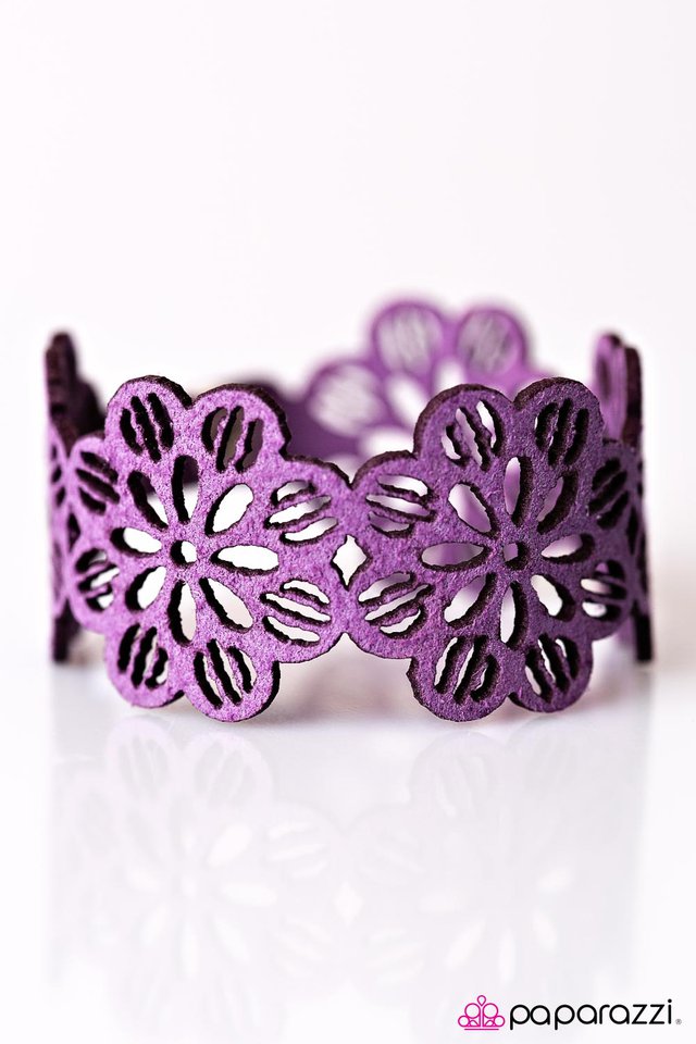 Paparazzi ♥ Daisy Days - Purple ♥ Bracelet